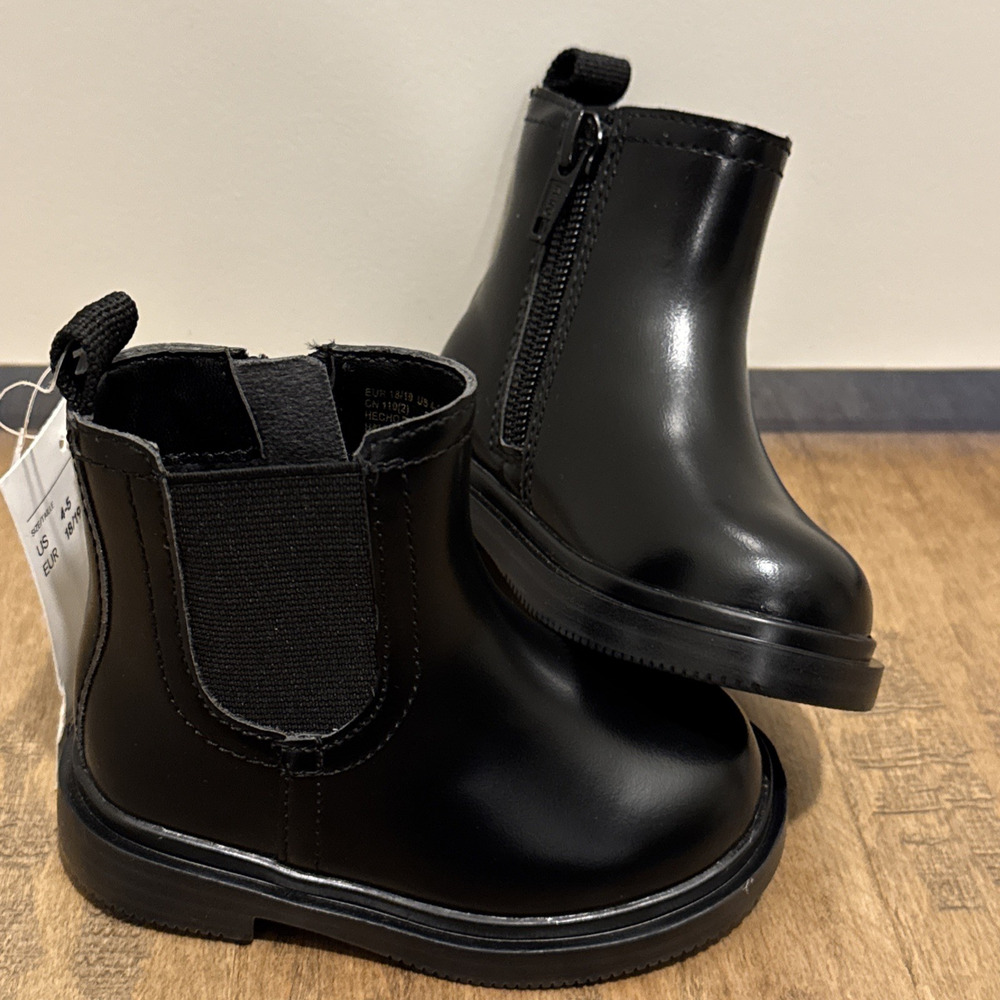 H&M Toddler Black Chelsea Ankle Boots zipper US 4-5 - Rain stomper